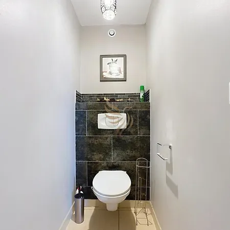 Apartamento 2-bedroom - Sleeps 4 - Sea View