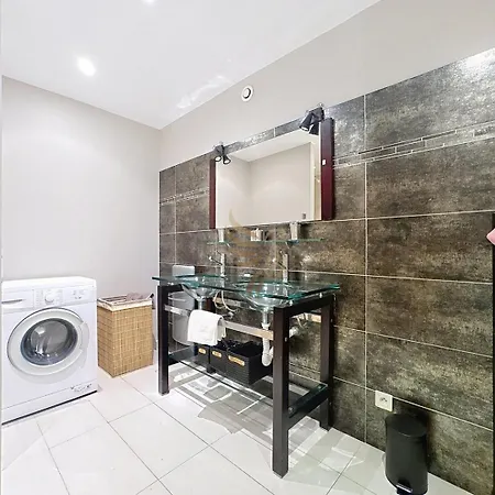 Apartamento 2-bedroom - Sleeps 4 - Sea View Fréjus