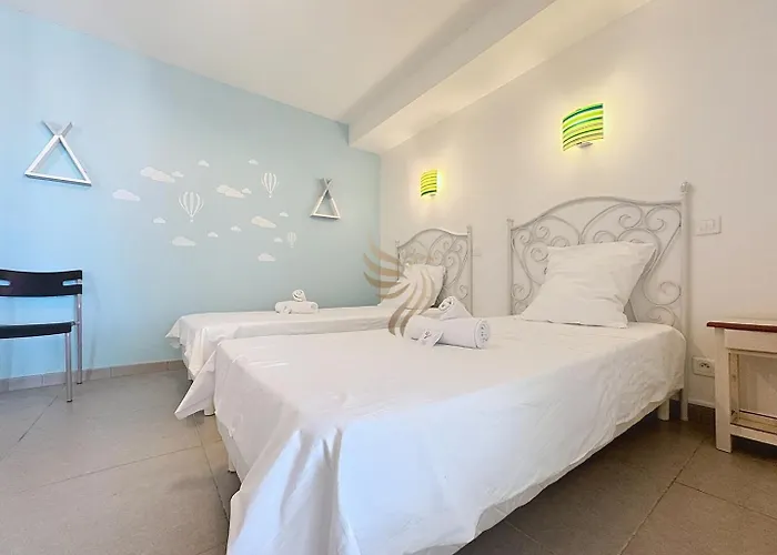 2-bedroom - Sleeps 4 - Sea View Fréjus