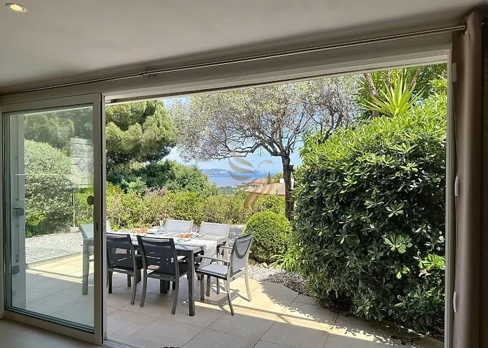 Appartement 2-bedroom - Sleeps 4 - Sea View