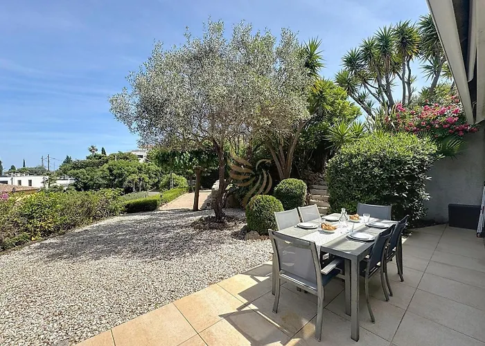 Appartement 2-bedroom - Sleeps 4 - Sea View